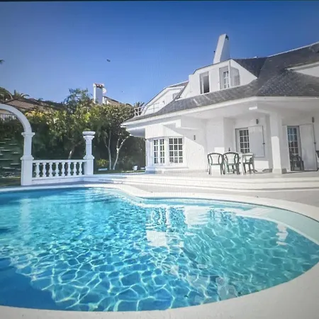 Miravilla Casa Pool Blanes